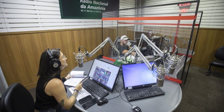 viva-maria-celebra-o-dia-do-radio-e-os-100-anos-de-elisabeth-teixeira