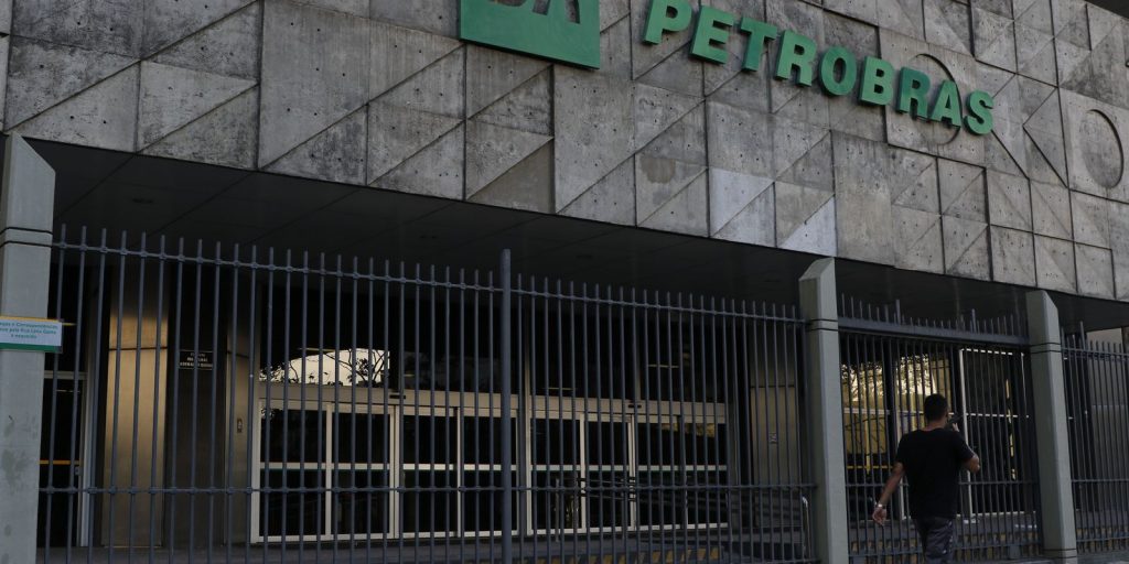petrobras-comprova-“boa-produtividade”-de-poco-descoberto-na-colombia
