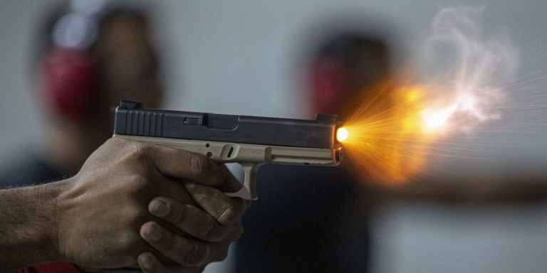 pf-e-exercito-apuram-irregularidades-em-clubes-de-tiro-no-sul-do-rj