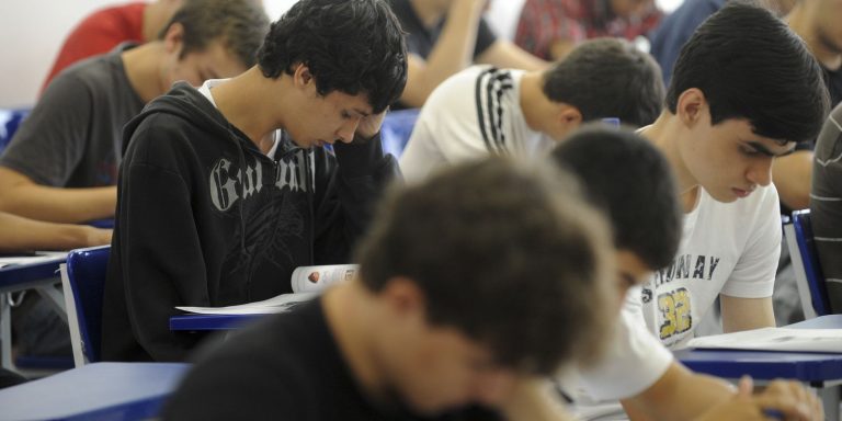 mec-divulga-lista-de-espera-das-vagas-remanescentes-do-fies