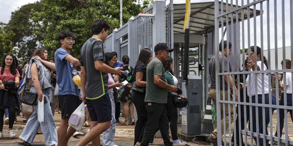 prazo-para-pagar-taxa-de-inscricao-do-enem-termina-na-quarta-feira