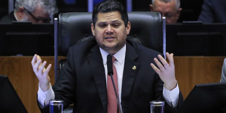 alcolumbre-le-requerimento-que-cria-cpmi-sobre-fraudes-no-inss