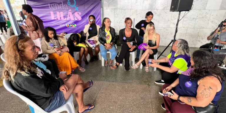 ministerio-das-mulheres-instala-tenda-lilas-em-brasilia