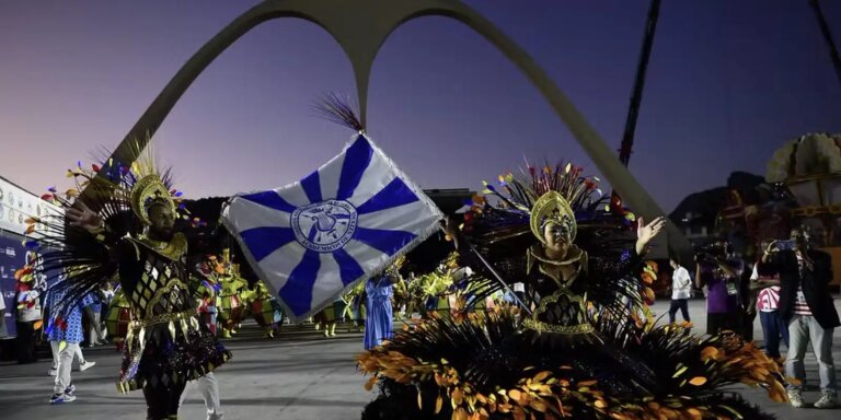 desfiles-do-grupo-especial-abrem-carnaval-com-enredos-potentes