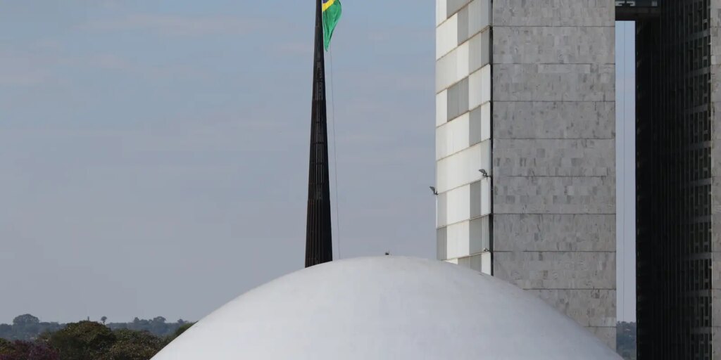 estupro:-ccj-aprova-vulnerabilidade-absoluta-para-menor-de-14-anos
