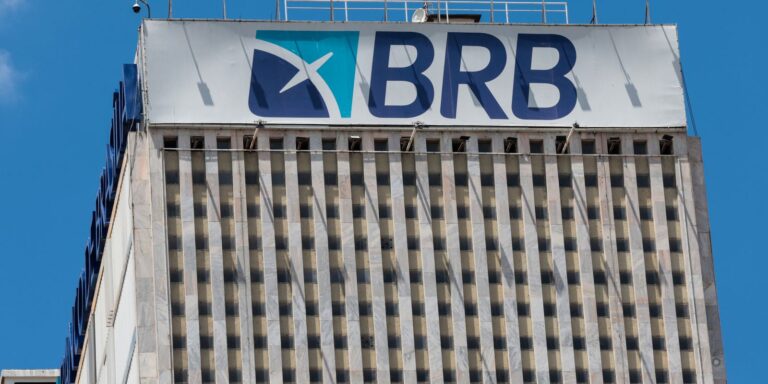governo-do-df-sanciona-lei-para-socorrer-brb-com-imoveis-publicos