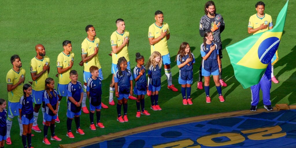 ny-times-elege-o-hino-do-brasil-o-mais-bonito-entre-os-paises-da-copa