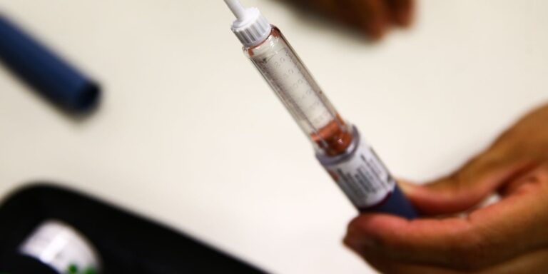 anvisa-registra-5-novas-canetas-de-semaglutida-para-tratar-diabetes