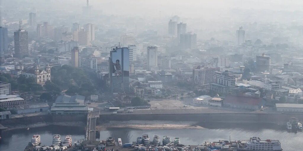 manaus-cancela-programacao-de-357-anos-por-causa-da-fumaca