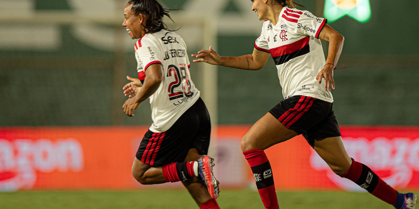 copa-do-brasil-feminino:-flamengo-bate-fluminense-e-vai-as-semifinais