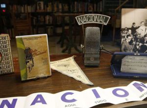 90-anos-radio-nacional:-as-ondas-curtas-que-percorrem-o-mundo